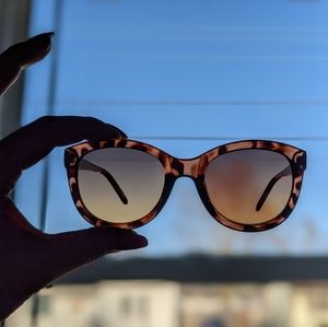 ‼️SOLD‼️Lucky Brand Tortoise Sunglasses